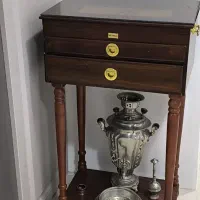 میز جاقاشقی