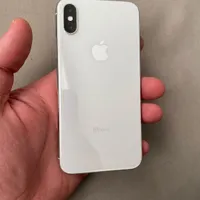 اپل iPhone XS با حافظهٔ ۶۴ گیگابایت