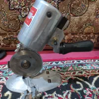 قیچی خیاطی. برقی