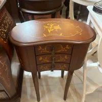 میز سه کشو