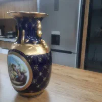 گلدان سرمه ای جنس چینی اصل ژاپن
