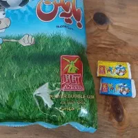 آدامس بادکنکی آناتا