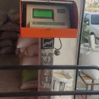 باسکول خیلی تمیز کم کار چندماه کارکرده