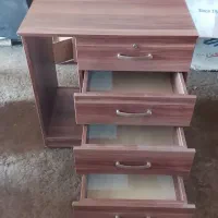 میز مدیریت ام دی آف زد خش سه عدد صندلی دو عدد سینگ
