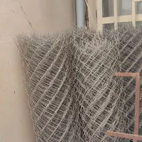 ۱۰۰ متر مربع فنس توری
