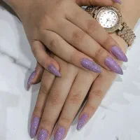 خدمات ناخن و مژه با هزینه مناسب