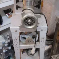 چرخ گوشت صنعتی حجت (هایکو)