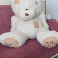 عروسک بزرگ
