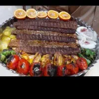 استخدام  صندوقدار خانم  و پیک موتوری آقا