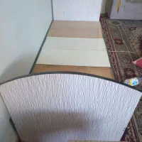 تخت نوجوان  سالم وتمیز درحد