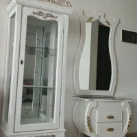 کمد و اینه