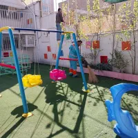ادمین خانم برای مهد کودک