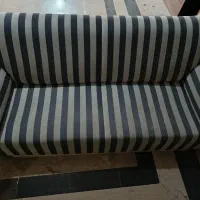 مبل سه نفره کاملا سالم