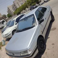 پژو 405  مدل 98 یک گلگیر رنگ