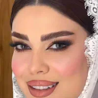 شرایط ویژه میکاپ شینیون برای عروس خانمها و همراهی