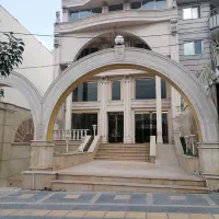 ۱۷ متر پاساژ پارس