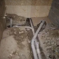 لوله کشی آب و فاضلاب پکیچ ودیگر‌خدمات