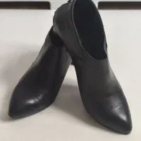 کفش چرم زنانه