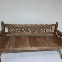 تخت سنتی نیمکت سنتی