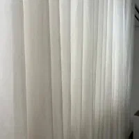 پرده در حد نو زیر قیمت بدلیل جابجایی