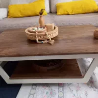 جلومبلی و سه عدد عسلی
