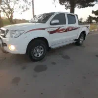 تویوتا هایلوکس پاه بلند ۲۰۱۰
