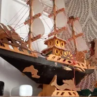 یک عدد کشتی کار دست زندانی