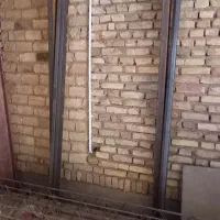 چهار چوب آهنی در ابعاد ۲/۲۰ در ۱ متر