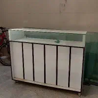ویترین ام دی اف مناسب پیشخوان