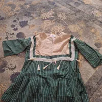 تعدادی لباس