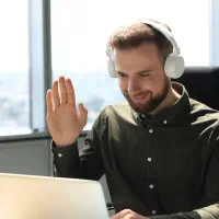 تدریس زبان انگلیسی عمومی و تخصصی بازرگانی