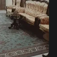 مبلمان استیل 9نفره تمیز با میز وسط