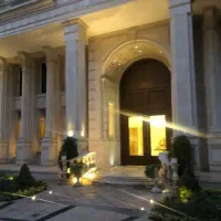 (950متربنامستقل چندساله)(1300متربا18پارکینگ)