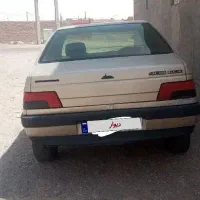پژو 405 مدل 82