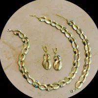 ظروف+جواهرات کهنه را درمغازه ما قیمت بالا نقد کنید