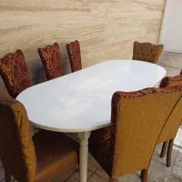 میز نهار خوری جنس عالی ۸ نفره .سالم