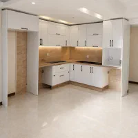 قابل جابجایی کابینت  مدرن  + سفید ارتفاع تا سقف