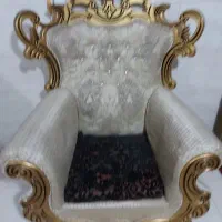 مبل سلطنتی تک نفر