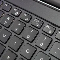 لپ تاپ Dell لمسی زیر قیمت بازار