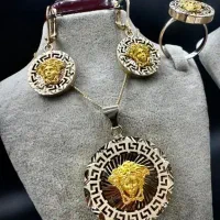 گوشواره وپلاک ورساج