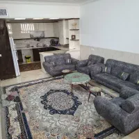 سوئیت همکف بدون پله پارگینگ دار مرکزشهر کاشانی