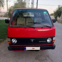 ون تویوتا هایس۸۳
