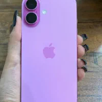 ایفون 16نرمال