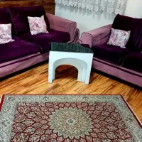 مبل راحتی و میز عسلی