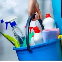 استخدام یک نفر در فروشگاه