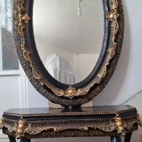 آینه و میز