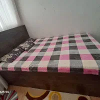 تخت خواب همراه باتشک