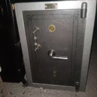 گاوصندوق