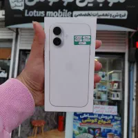 ایفون ۱۷ نرمال
