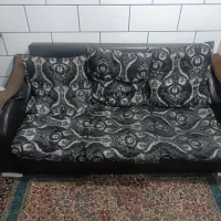 مبل و قالی